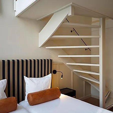 The Times 3* Amsterdam