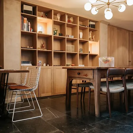 ザ タイムズ ホテル 3*